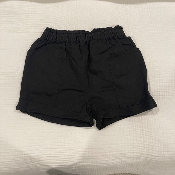 [Aritzia] Wilfred Free Harulia Short Black - Picture 4 of 6